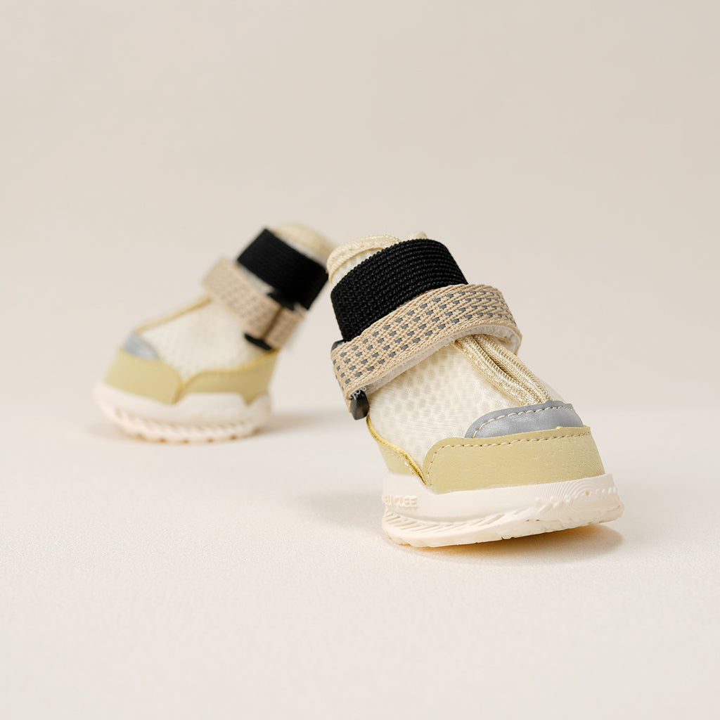 CityWalk dog shoes with black and beige straps